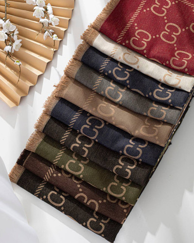 روسری پاییزه دورو طرح زنجیری